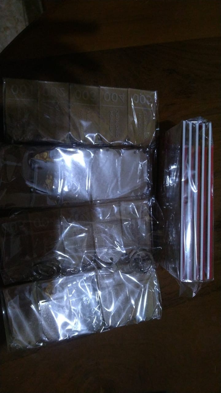 Nomor Kamar Acrylic Hitam Merah Putih 14 X 7 Cm