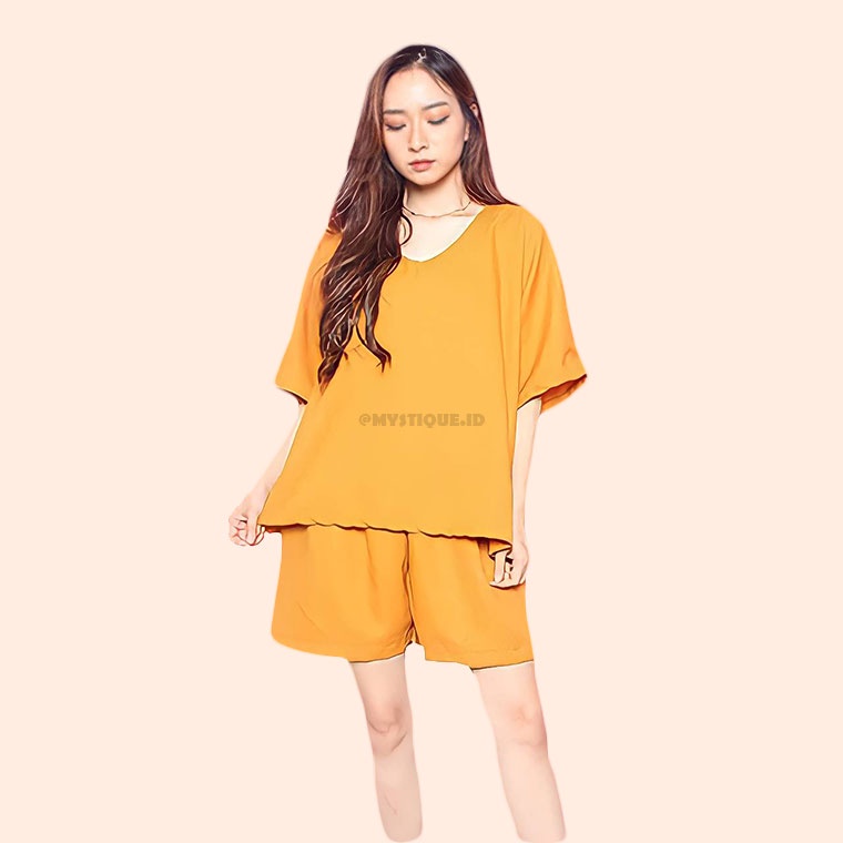 Setelan Polos Basic Oversize Korean Lucu Atasan Wanita