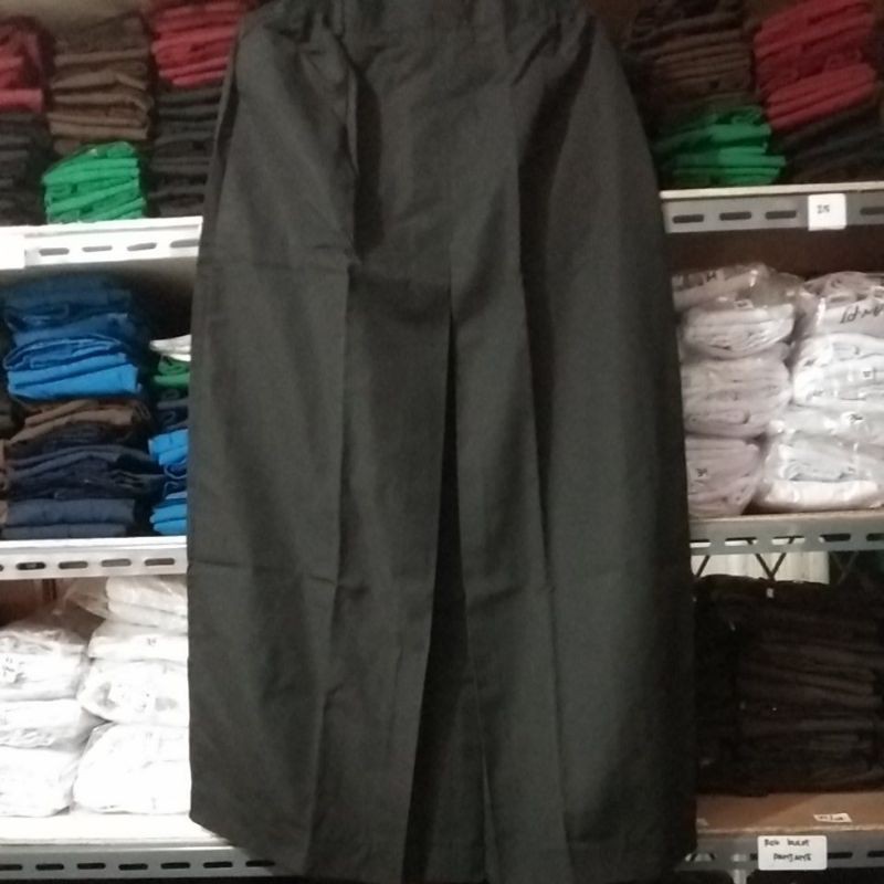 Rok SMA Hitam Panjang Span1