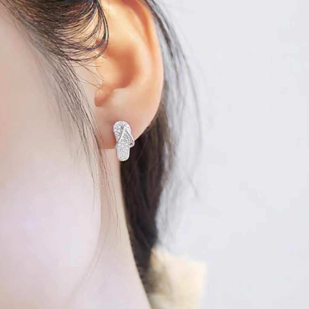 Hu Hu Hu Hu Hu Alat Bantu Pasang Kacamata♡ Anting Stud Bentuk Sandal Bahan Alloy Untuk Wanita