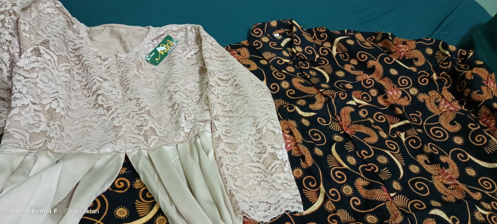 Maura Couple - Sania Ruffle Batik Couple Ori Ndoro Jowi Dnt Garansi Termurah Shopee - Sarwendah