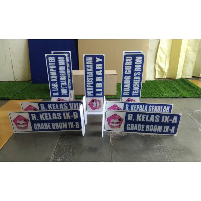

Papan ruang