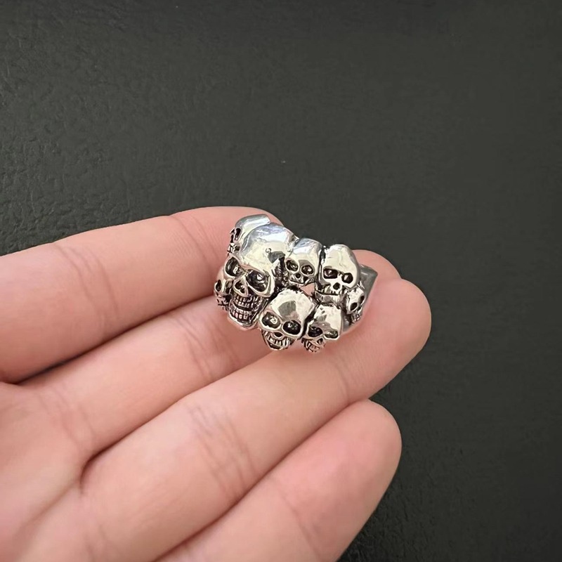 Cincin Model Terbuka Bahan Alloy Desain Tengkorak Gaya Eropa / Amerika / Gothic / Antik Untuk Wanita