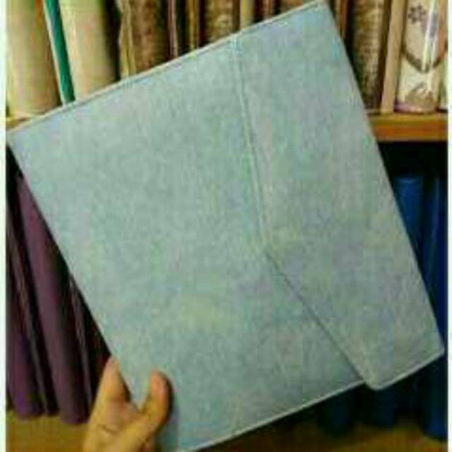 

BINDER AMPLOP 20RING JEANS BIRU