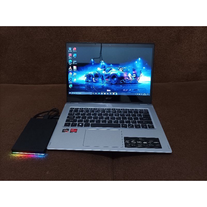 Laptop Acer Spin 3 SP314 Flip Ryzen 3 RAM 4GB SSD 128GB VGA AMD RADEON
