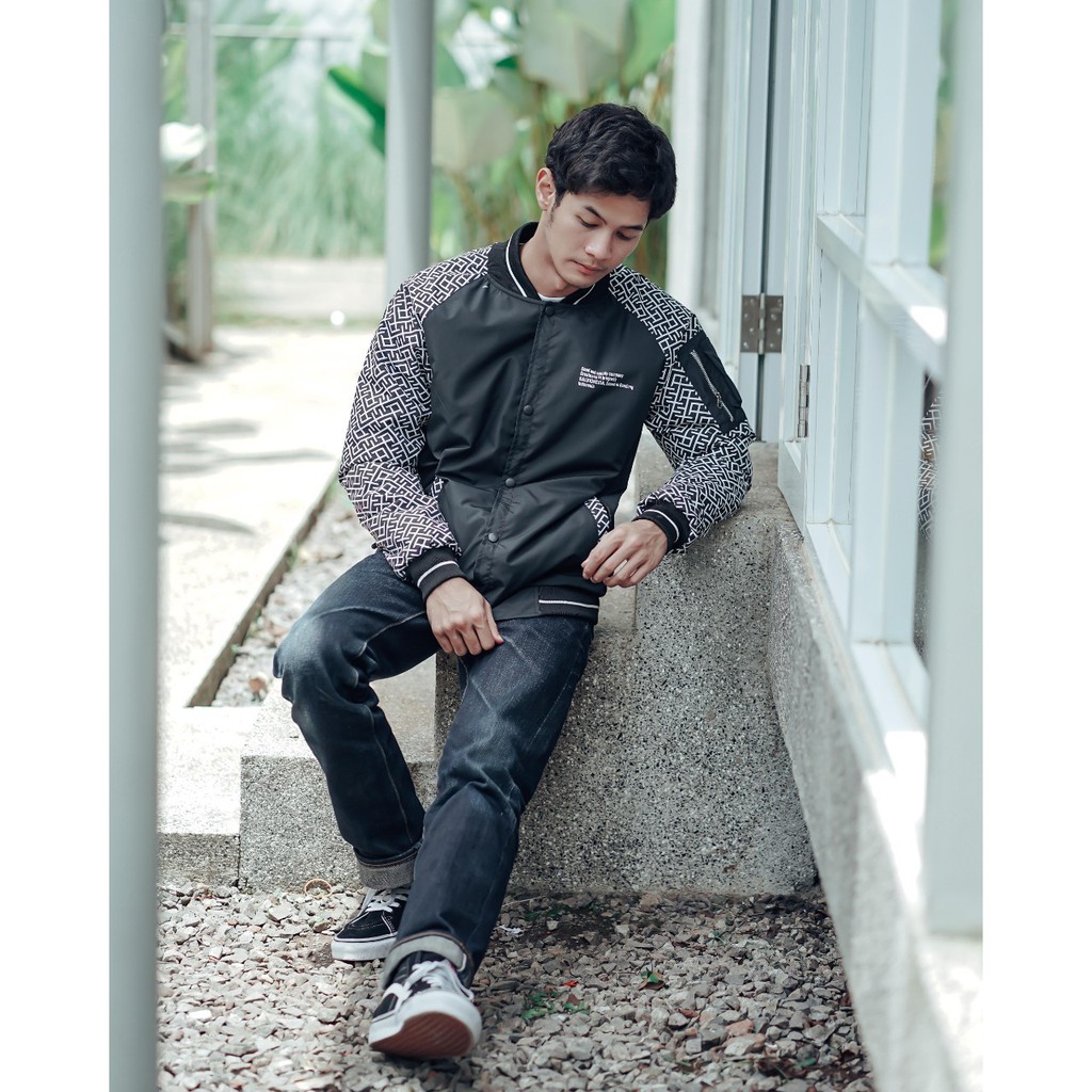 Jaket Bomber Motif Pria Jake Bomber Original SLVHX