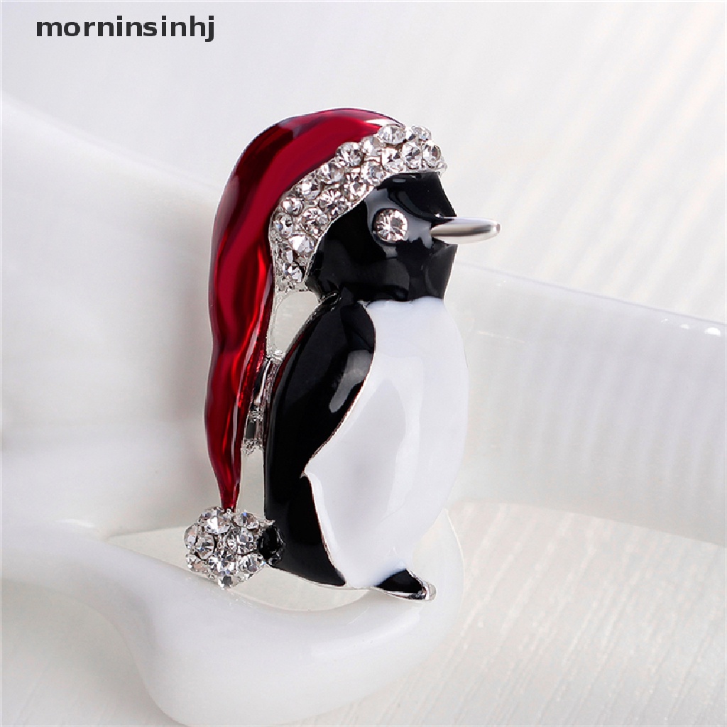 Mornin 1pc Bros Pin Bentuk Penguin Natal Aksen Berlian Imitasi Untuk Wanita