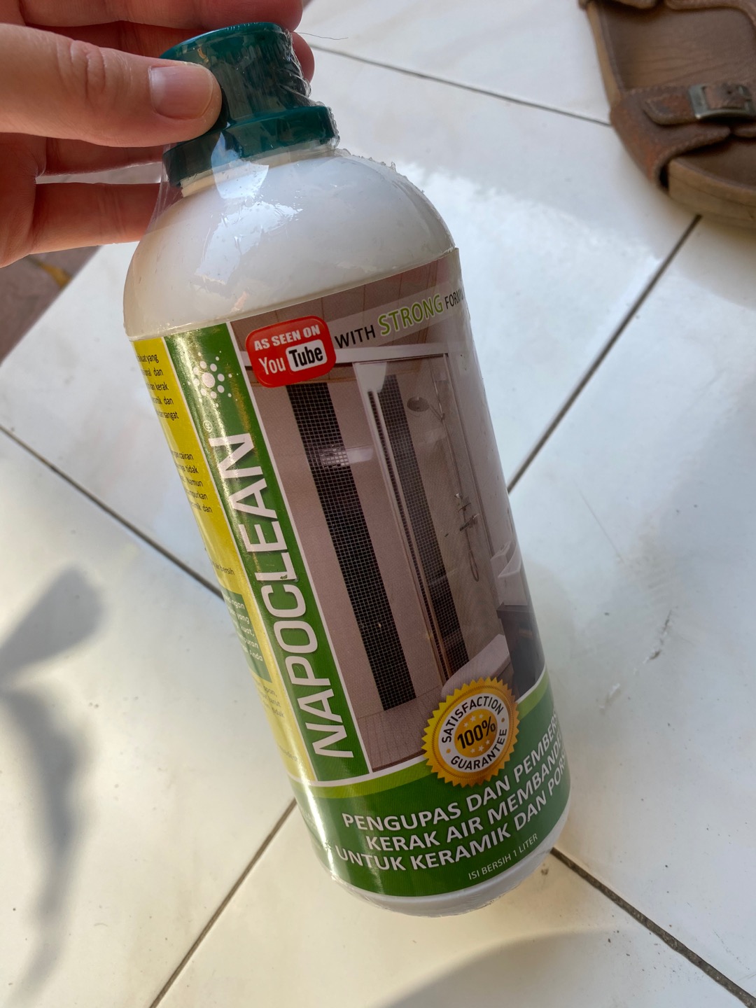 Bandar Napoclean Hijau Strong Pembersih Keramik Garansi Termurah