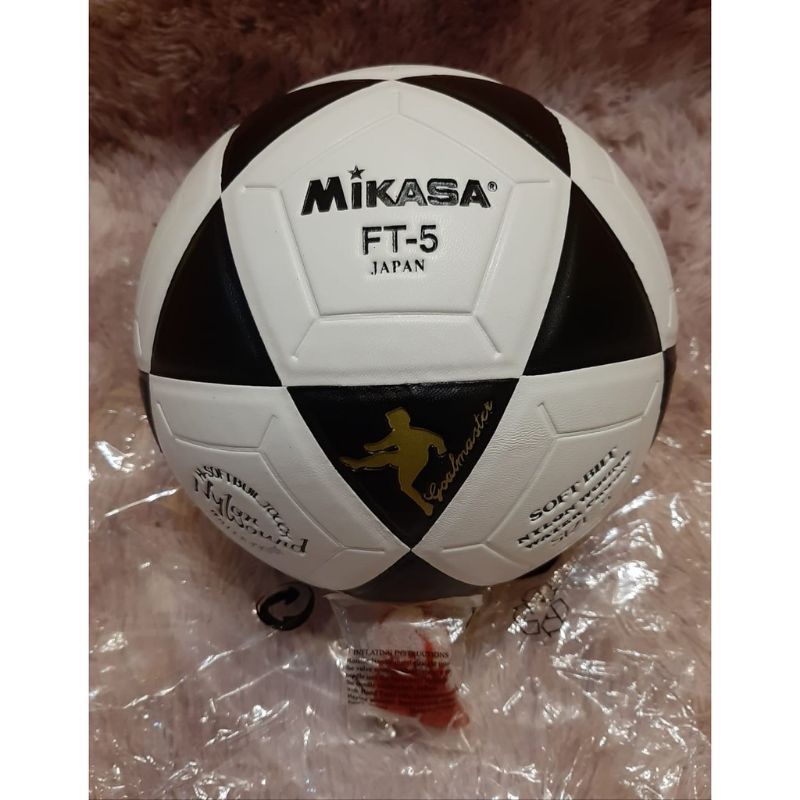 BOLA SEPAK MIKASA / BOLA SEPAK PRES / BOLA SEPAK MIKASA PRES