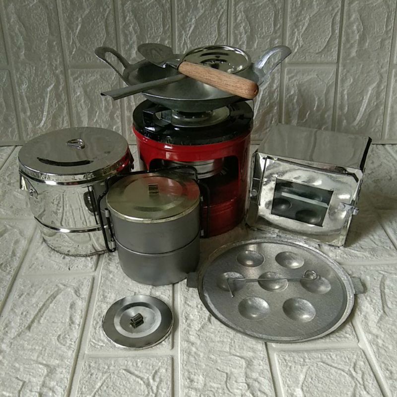 Mainan Kompor Komporan Spirtus Bulat Set Hemat Rantang Oven Dandang Cetakan Telur