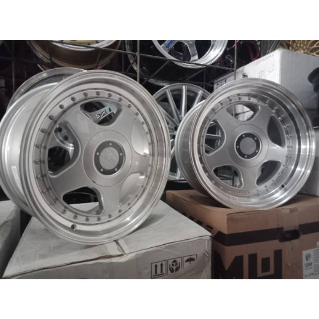 Free ongkir Velg mobil OZ FUTURA R16 X 7.5 -8.5 HOLE 8 PCD 100/114.3 ET 35-25
