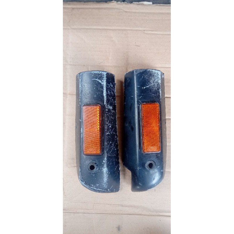 TUTUP SHOCK DEPAN SUZUKI CRYSTAL