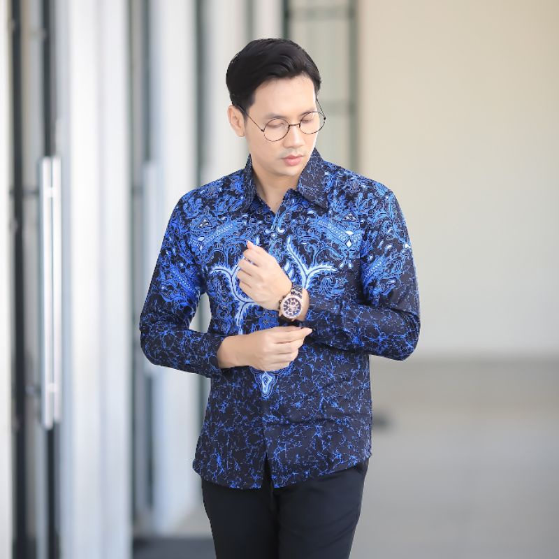 BATIK BOLO DEWO Motif Kamandanu Hem Atasan Kemeja Baju Batik Pria Lengan Panjang