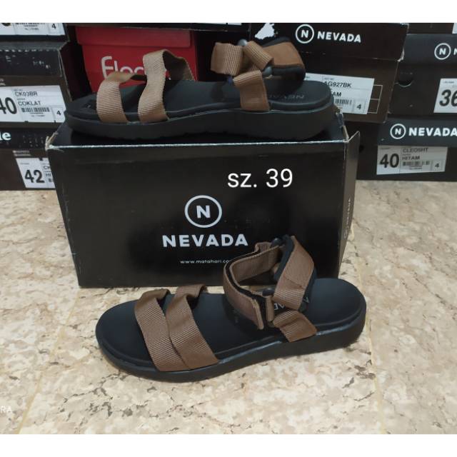 Sandal gunung cewek nevada murah