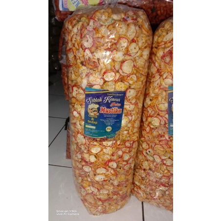 { COD } Kerupuk seblak pedas / kerupuk bantat pedas 500gr