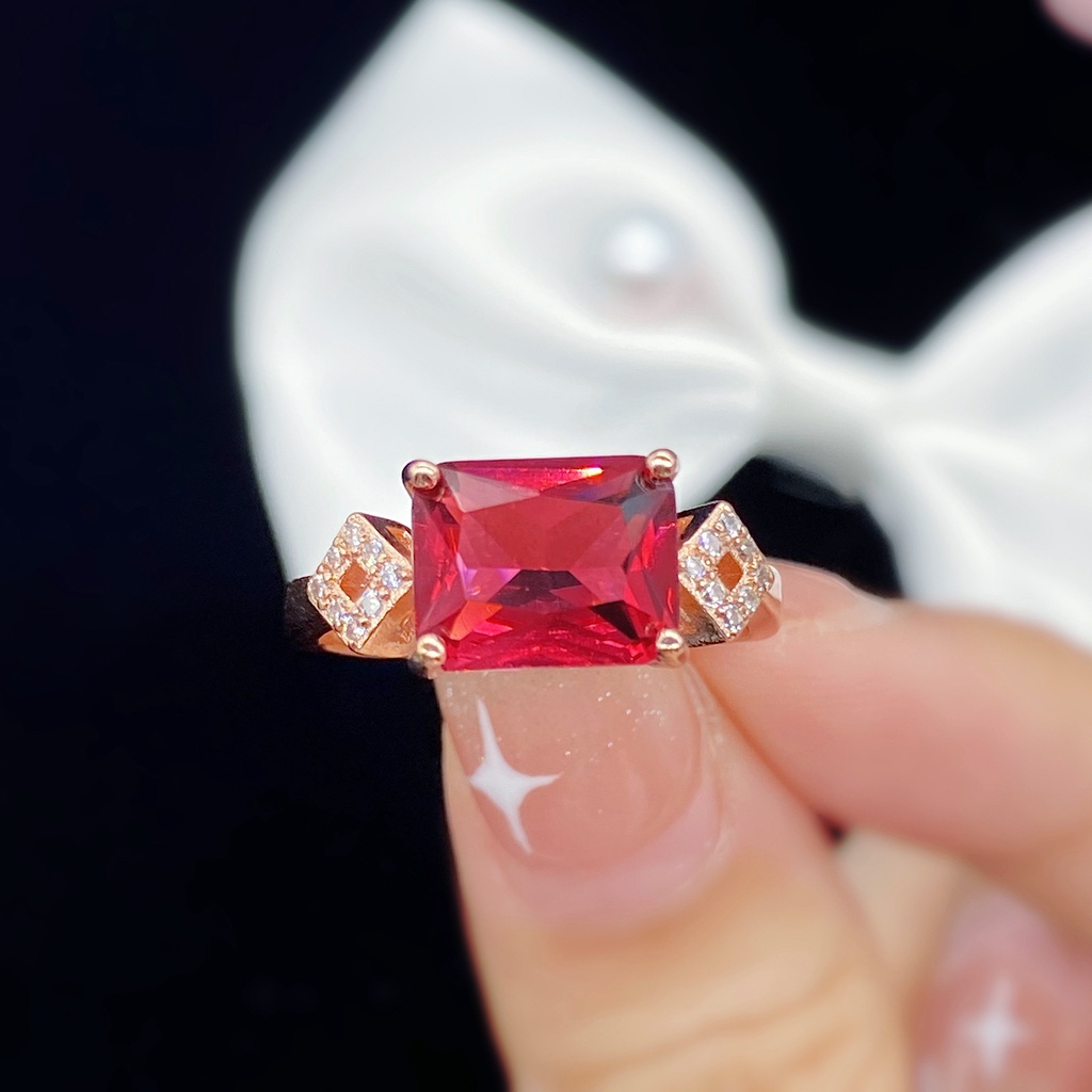 Cincin Kristal Ruby Diamond Rose Gold Bahan Stainless Steel Untuk Wanita