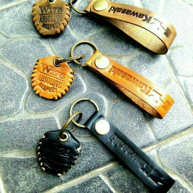 Aksesoris Kawasaki w175 cover kunci kulit w175 gantungan kunci