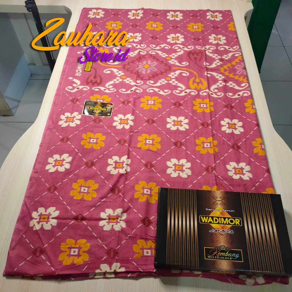 Sarung Wadimor Motif Kembang
