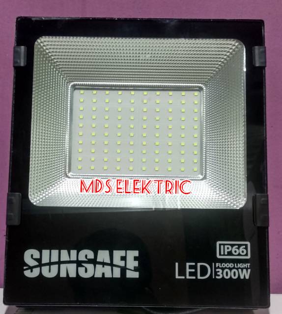 Lampu Sorot 300 W Sunsafe / Kap Sorot 300 W Outdoor