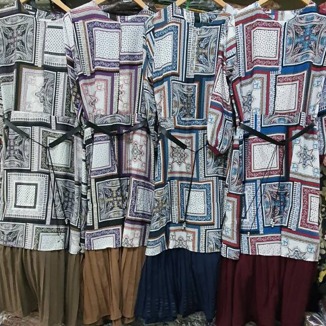 Gamis etnik Kotak kombinasi Plisket