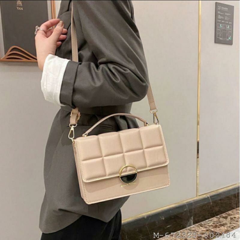 TAS SELEMPANG WANITA TANIA VAIY