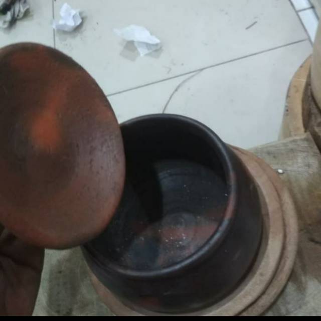 

panci bubur l bulat item diameter 14 cm