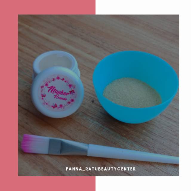 Masker komedo Free kuas