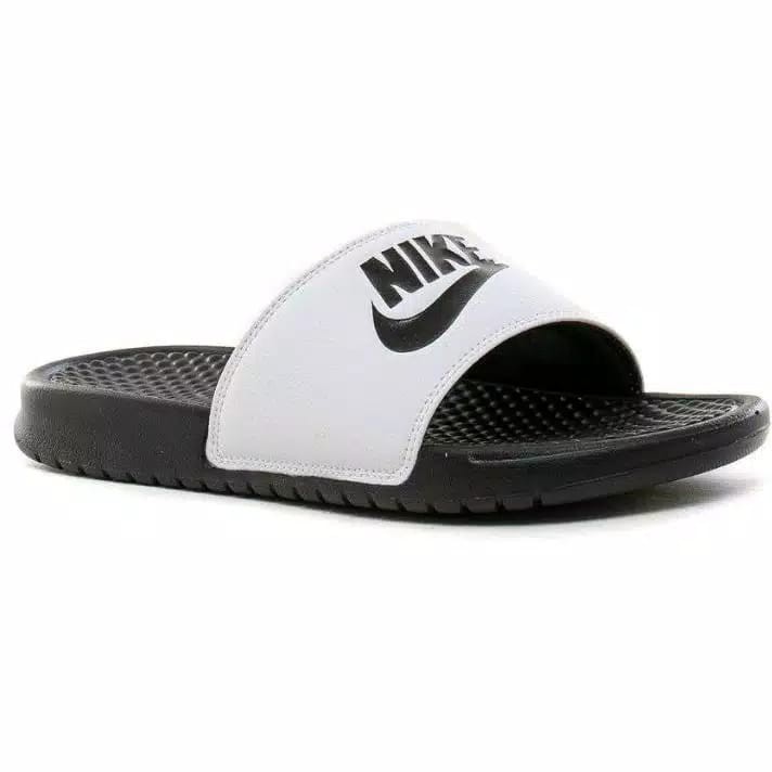 SANDAL PRIA WANITA NIKE BENASSI SLOP SWOOSH ORI Black White