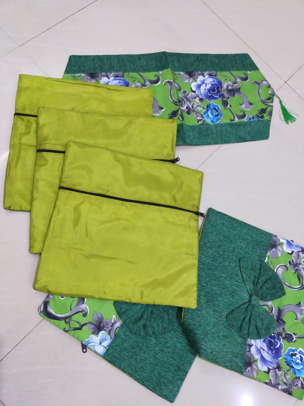 Sarung Bantal Sofa Pita 40x40 Sofa Kusyen Seset 5 Sarung Bantal+1 Taplak Meja
