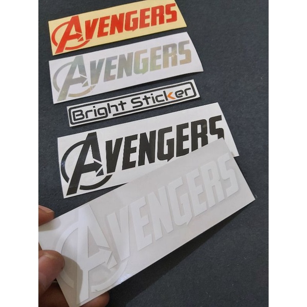 STICKER AVENGERS CUTTING