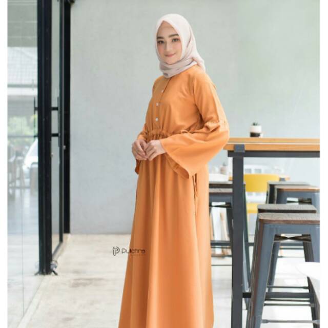 Cerys Dress by Pulchra