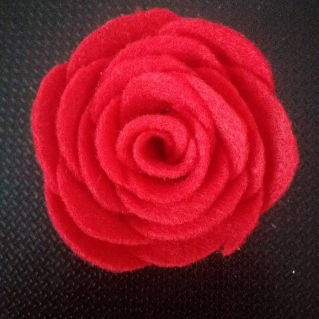 Bunga mawar flanel