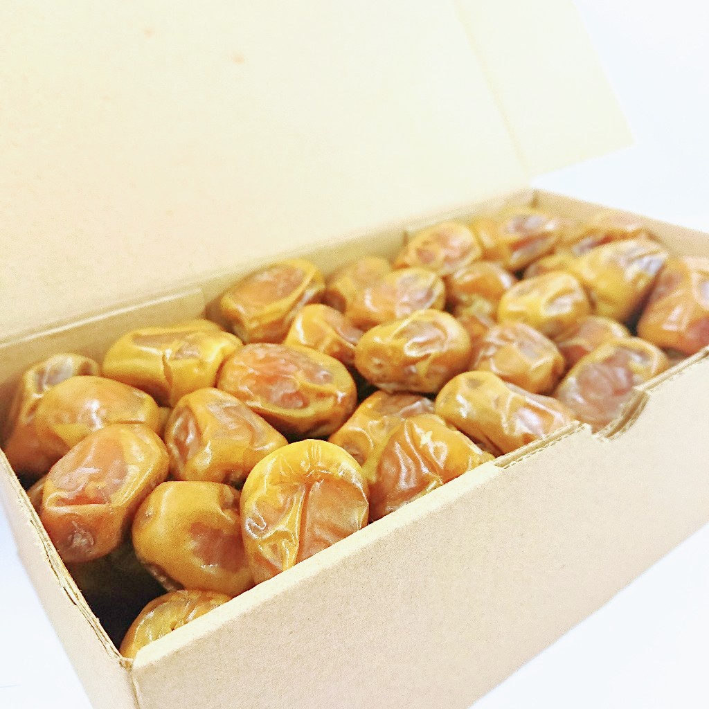 Kurma Sukari 1 Kg Sukari Al Qossim Kemasan Kardus