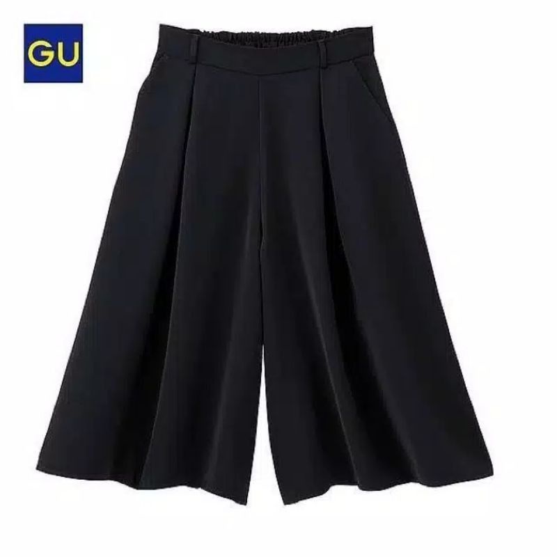 GU Gaucho Kulot Pants by UN*QLO-Black