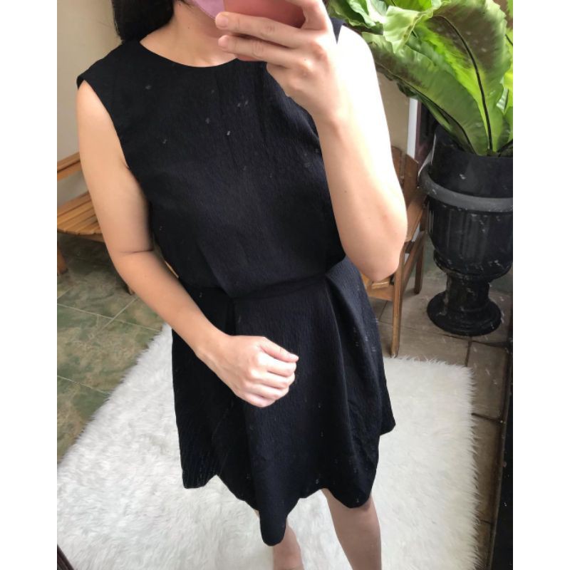 mini dress zara (mini dress hitam)