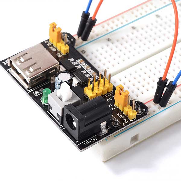 Adjustable Power Supply utk Breadboard 5V dan 3.3V Dual Voltage Switch