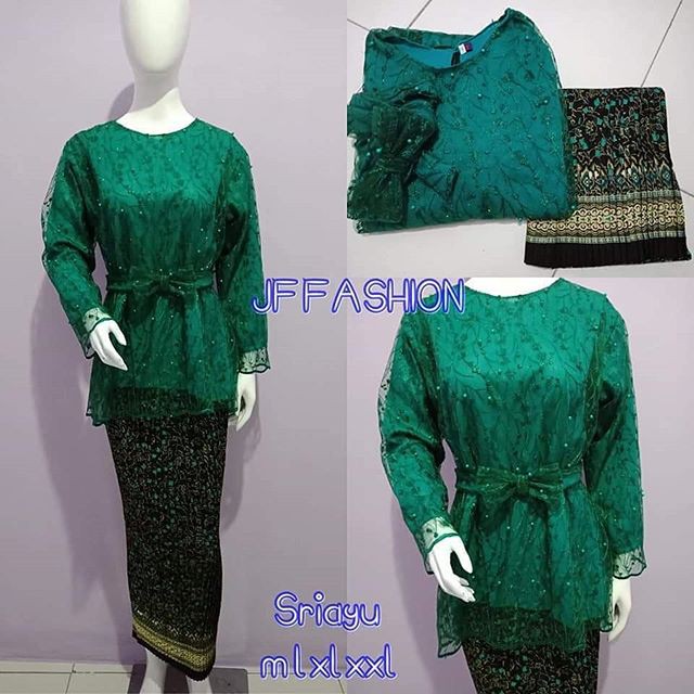 Setelan Kebaya Sri Ayu Warna Hijau Botol Mix Plisket / Kebaya Modern