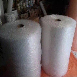 

BUBBLE WRAP PUTIH UKURAN 62CM*50M