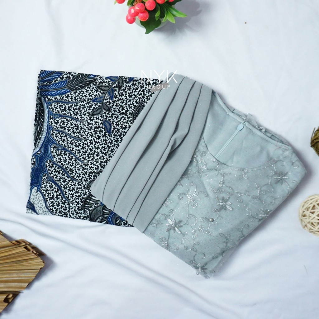 APTA BATIK _ COUPLE BATIK PINGUIN SELENDANG PAYET ANJELLA HAUW-GREY