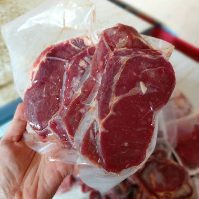 

Daging sirloin steak