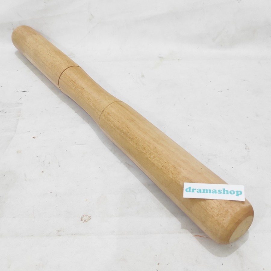 Alu tumbukan alu kayu panjang untuk lesung lumpang
