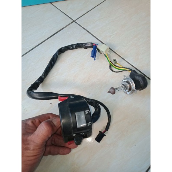 Saklar Holder kiri Old Vixion VIXION original