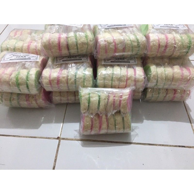 

RAMBUT NENEK / ARUMANIS TEBAL /1 pack isi 12