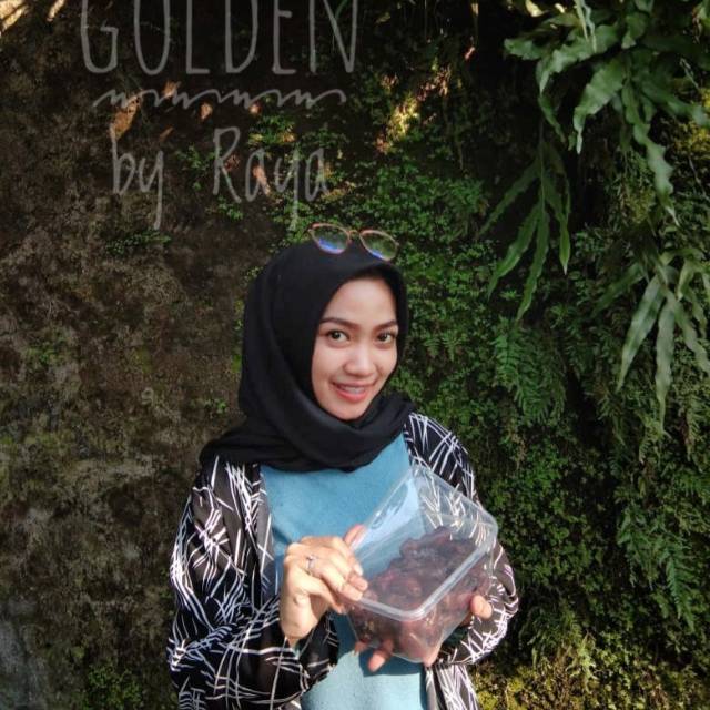 

Kurma Golden Valley