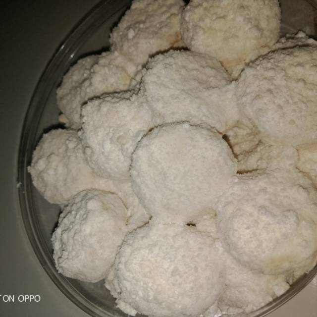 

Snow ball premium