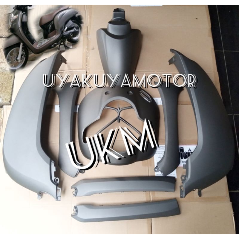 full body scoopy fi mate brown ring 12 scoopy donat 2017-2020