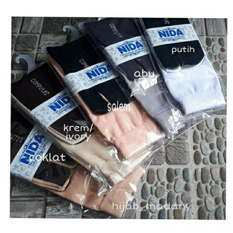 COD.Kaos kaki nida polos tapak hitam/Kaos kaki jempol murah/Kaos kaki muslimah/Kaos kaki nilon premium