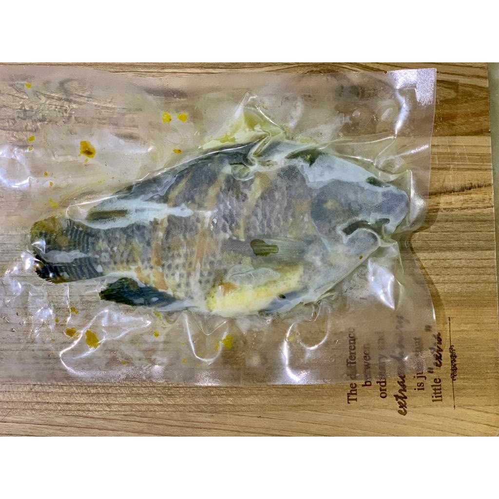 

Ikan Nila bumbu kuning siap goreng