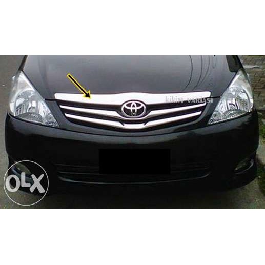 Engine Hood Moulding Innova