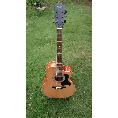GITAR AKUSTIK TAYLOR TOP SPRUCE CUSTOM
